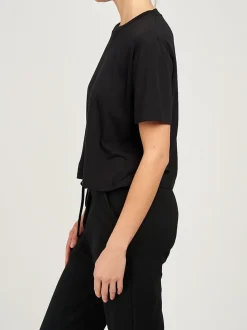 Dominique Tee