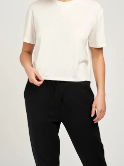 Dominique Tee