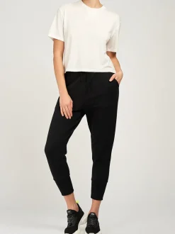 Dominique Tee