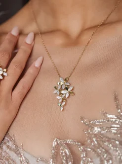 Wild Flower Yellow Gold Pendant Necklace